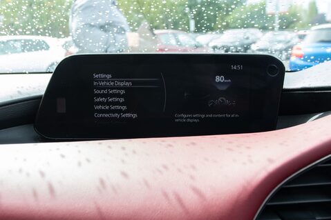 Mazda 3 GT SPORT TECH MHEV 27