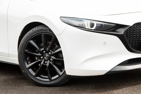 Mazda 3 GT SPORT TECH MHEV 11