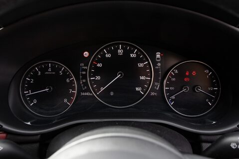 Mazda 3 GT SPORT TECH MHEV 15