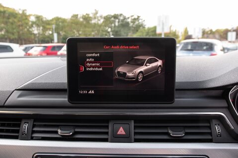 Audi A4 TFSI SPORT 28