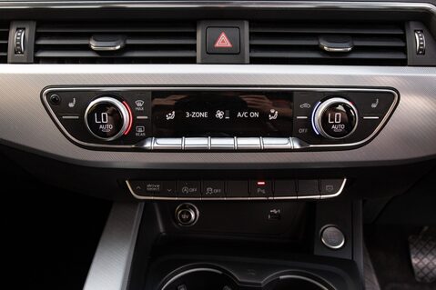 Audi A4 TFSI SPORT 33