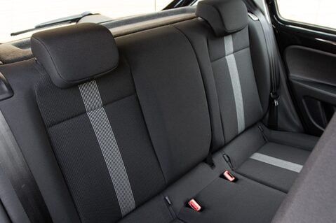 Volkswagen Up HIGH UP TSI BLUEMOTION TECHNOLOGY 29