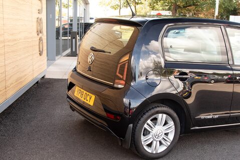 Volkswagen Up HIGH UP TSI BLUEMOTION TECHNOLOGY 8