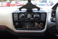 Volkswagen Up HIGH UP TSI BLUEMOTION TECHNOLOGY 22