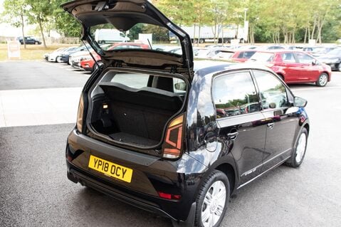 Volkswagen Up HIGH UP TSI BLUEMOTION TECHNOLOGY 30