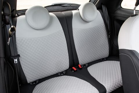 Fiat 500 DOLCEVITA MHEV 34