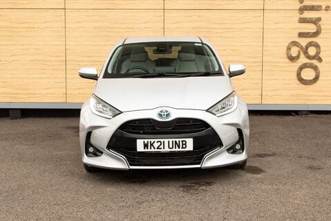 Toyota Yaris EXCEL FHEV 5