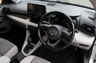 Toyota Yaris EXCEL FHEV 4