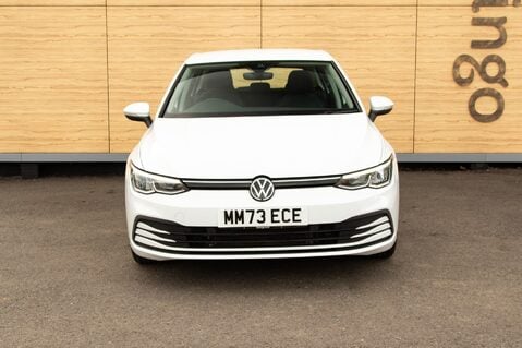 Volkswagen Golf LIFE TSI 5