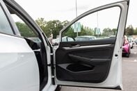 Volkswagen Golf LIFE TSI 14