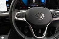 Volkswagen Golf LIFE TSI 19