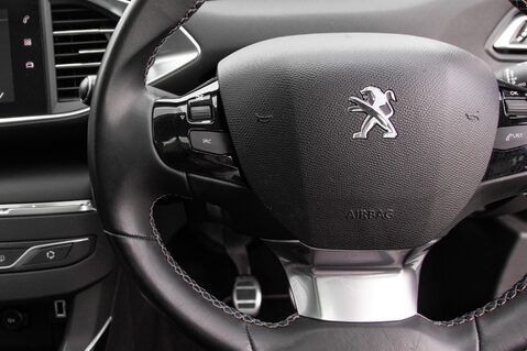 Peugeot 308 PURETECH S/S TECH EDITION 19