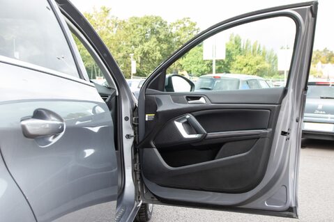Peugeot 308 PURETECH S/S TECH EDITION 14