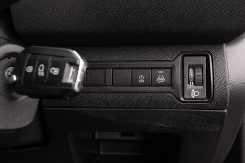 Peugeot 308 PURETECH S/S TECH EDITION 16