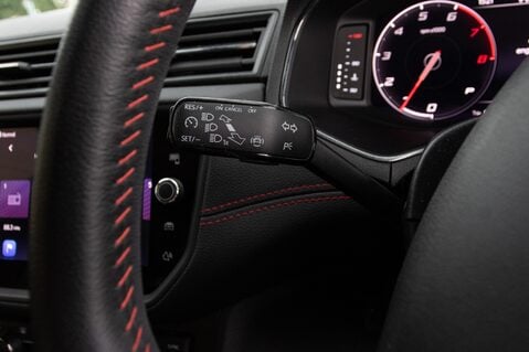 SEAT Arona TSI FR SPORT DSG 17