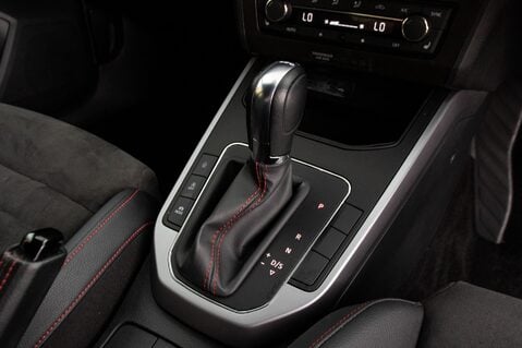 SEAT Arona TSI FR SPORT DSG 33
