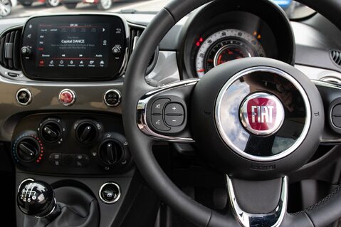 Fiat 500 DOLCEVITA MHEV 19