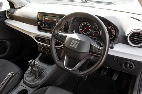 SEAT Ibiza TSI SE EDITION 4