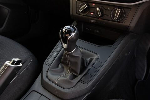 SEAT Ibiza TSI SE EDITION 33