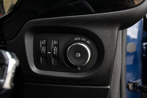 Vauxhall Corsa GRIFFIN 16