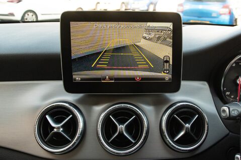 Mercedes-Benz CLA Class CLA 220 D AMG LINE 27