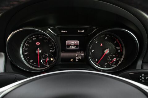 Mercedes-Benz CLA Class CLA 220 D AMG LINE 15