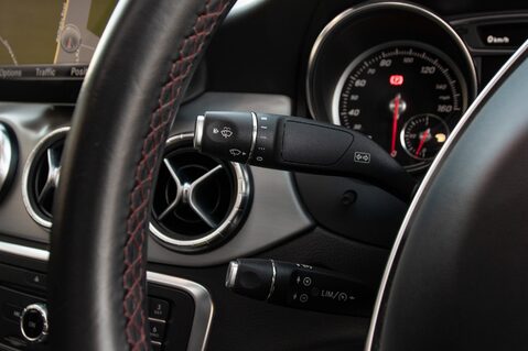 Mercedes-Benz CLA Class CLA 220 D AMG LINE 17