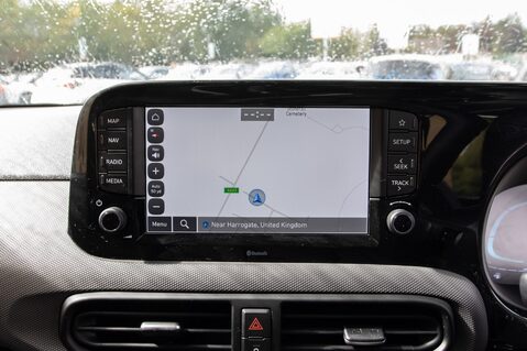 Hyundai i10 ADVANCE 22