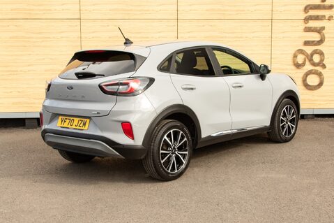 Ford Puma TITANIUM MHEV 2