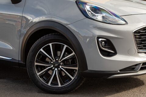 Ford Puma TITANIUM MHEV 10