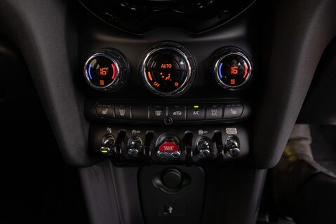 Mini Hatch COOPER SPORT 32