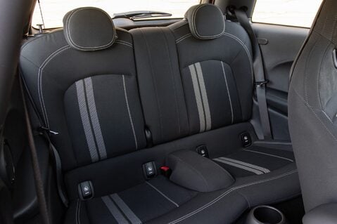 Mini Hatch COOPER SPORT 33