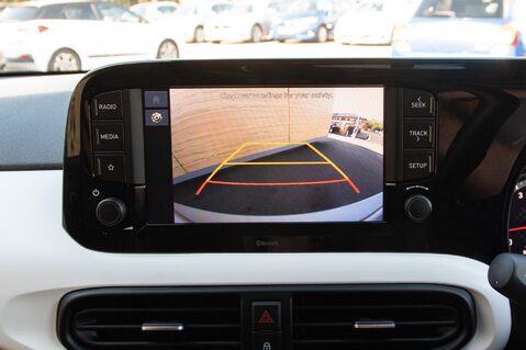 Hyundai i10 MPI PREMIUM 26