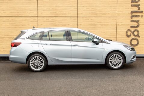 Vauxhall Astra ELITE NAV 12