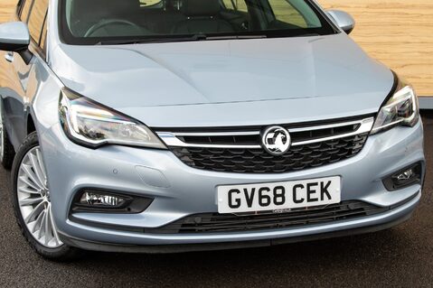 Vauxhall Astra ELITE NAV 11