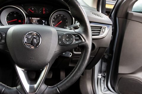 Vauxhall Astra ELITE NAV 20