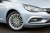 Vauxhall Astra ELITE NAV 10