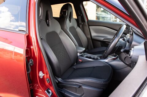 Nissan Juke DIG-T TEKNA DCT 30