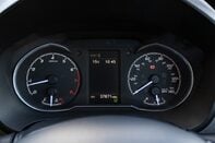 Toyota Yaris VVT-I ICON TECH 15