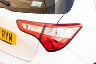 Toyota Yaris VVT-I ICON TECH 9