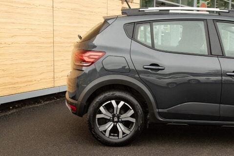 Dacia Sandero Stepway PRESTIGE TCE 7
