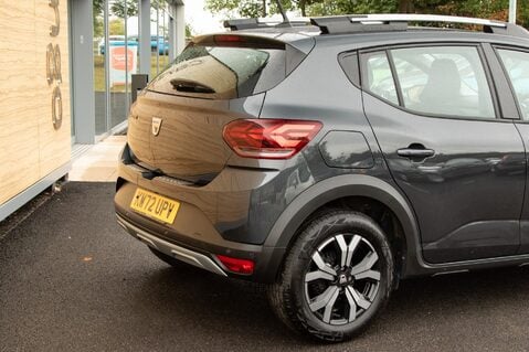 Dacia Sandero Stepway PRESTIGE TCE 8