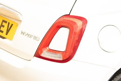 Fiat 500 DOLCEVITA MHEV 9
