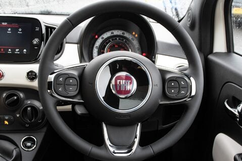 Fiat 500 DOLCEVITA MHEV 21