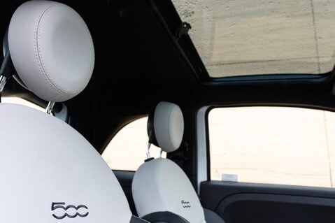 Fiat 500 DOLCEVITA MHEV 31