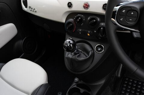 Fiat 500 DOLCEVITA MHEV 32