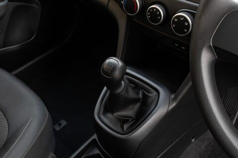 Hyundai i10 S 27