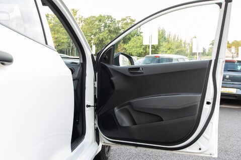 Hyundai i10 S 14