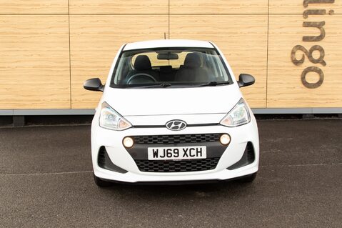 Hyundai i10 S 5