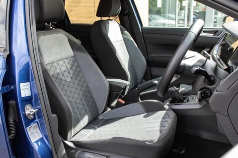 Volkswagen Polo R-LINE TSI 31